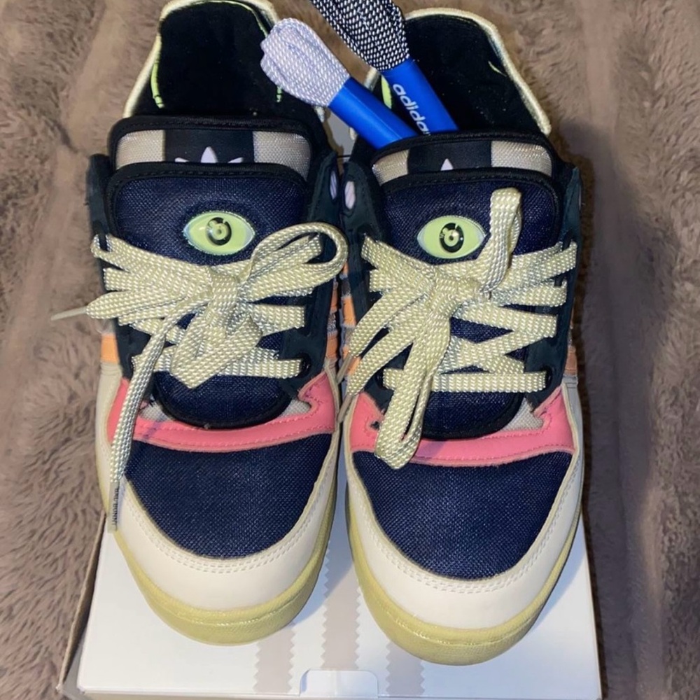 Adidas Bad Bunny x Forum PowerPhase ‘Catch and Throw”